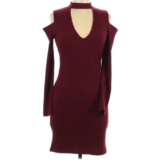 ESSUE Merlot Ribbed fitted Cold Shoulder Mini Dress Medium - Picture 1 of 5